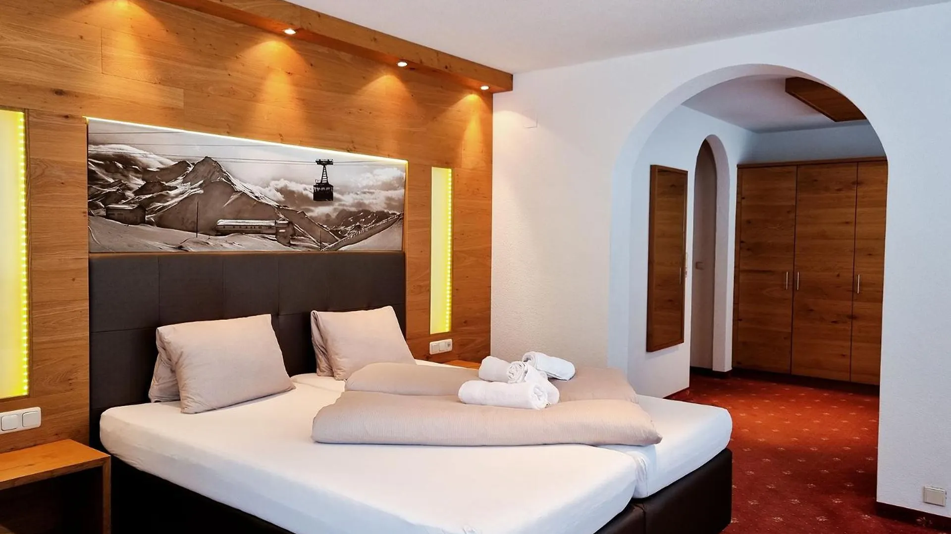 Hotel Garni Corinna Ischgl Austria