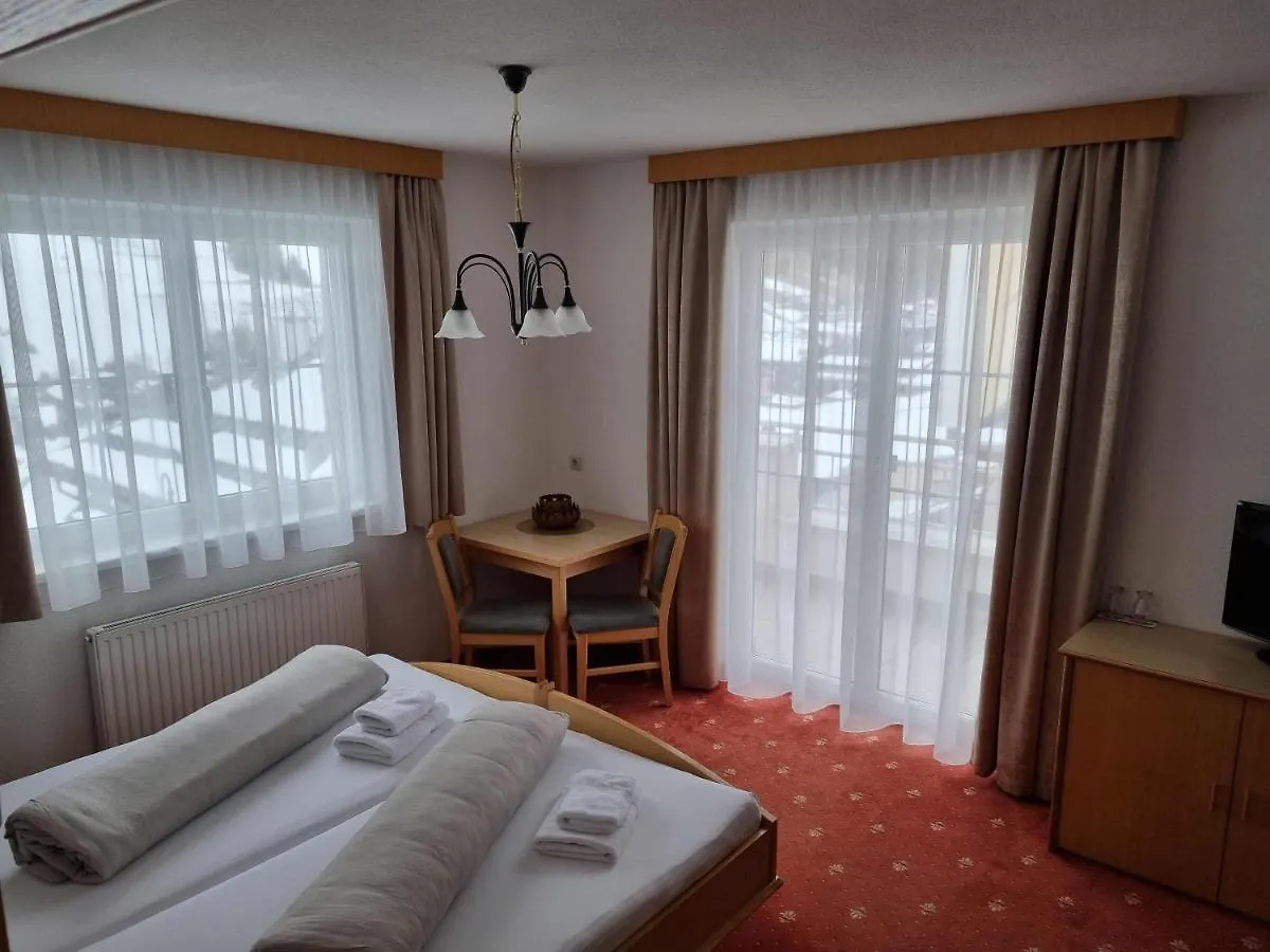 Hotel Garni Corinna Ischgl Austria